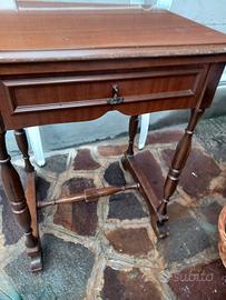 tavolo per macchina da cucine 