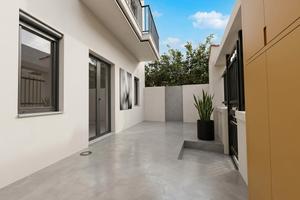 Bilocale semi-indipendente con doppio cortile