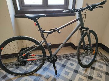 Bicicletta Riverside 700