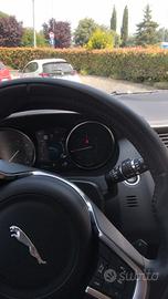 Jaguar E pace