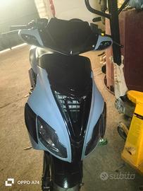 Aprilia SR 50 - 2025