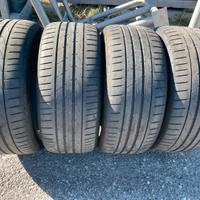 Gomme estive 225 50 R 17 94 Y