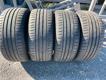 Gomme estive 225 50 R 17 94 Y