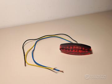 Farò posteriore LED moto
