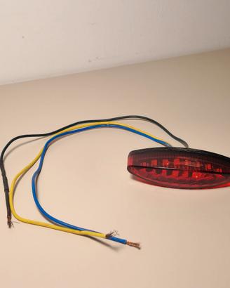Farò posteriore LED moto