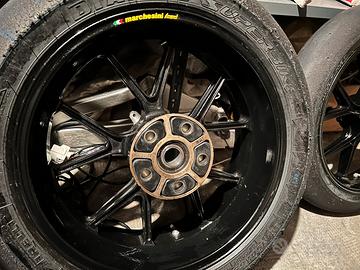 Cerchi Marchesini 16,5 magnesio per R1 98-2003
