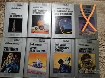 Libri Cosmo argento collana di fantascienza 