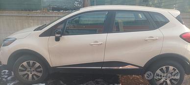 captur 0.9 del 2017 con soli 55000 km