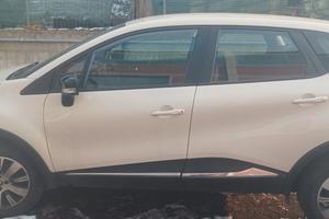 captur 0.9 del 2017 con soli 55000 km