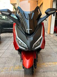 Honda Forza 350