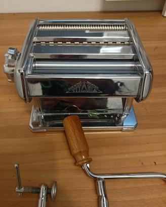 Macchina per la pasta 
