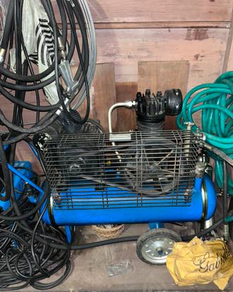 Compressore d’aria portatile a cinghia