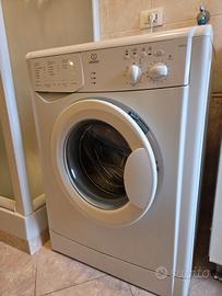 Lavatrice Indesit WINV60 - 5kg - Classe A - Funzio