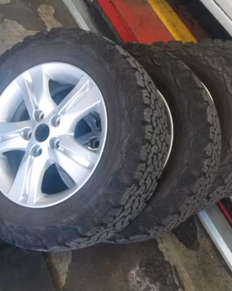 Cerchi e gomme auto per Dahiatsu Terios