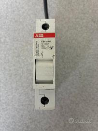 N.10 Sezionatore fusibile ABB - E 92/32 PV 32 A 1P