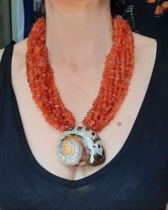 Collana multifili di alta qualità con corniola