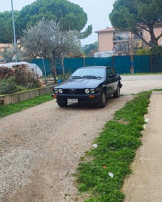 Alfa Romeo Alfetta GTV 6 2.5i
