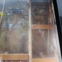 vetrata per locale commerciale