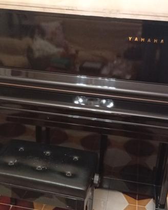 Pianoforte verticale Yamaha U1