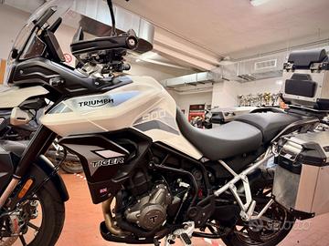 Triumph Tiger 900 Gt pro fine2023 full , gommata t