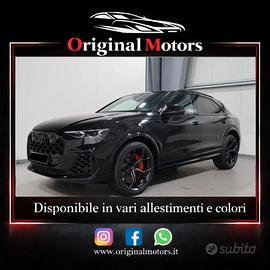 Audi RS Q8 PERFORMACE 640CV CARBO/TETTO/MATRIX/360