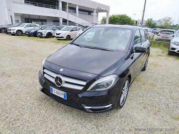 MERCEDES-BENZ B 200 CDI Automatic Premium