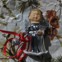 Statuina angioletto argentato con campanellino