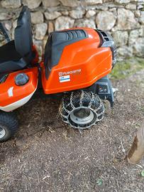 trattorino Husquarna R 214 T