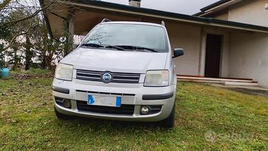 Fiat panda neopatentati metano 1.2