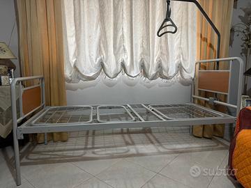 Letto con manovelle, anziani, difficoltà motorie