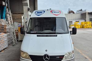 Mercedes sprinter allestito officina