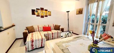 Centrale a 200m dal mare ,posto auto, animali