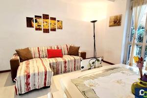 Centrale a 200m dal mare ,posto auto, animali