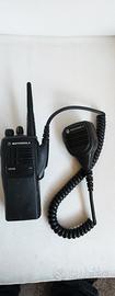 radio UHF motorola GP340 con microfono