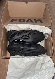 Adidas Yeezy Foam Runner - Onyx US 10 | EU 44 1/2