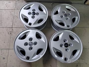 Cerchi in lega da 13 pollici per Fiat panda ecc