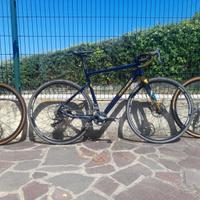 bici gravel e ciclocross bergamont