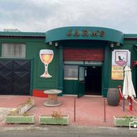 Locale Commerciale su un lotto di 1500 mq