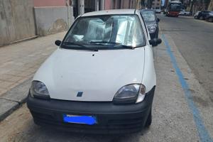 Fiat 600 anno 2007