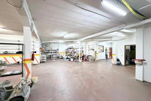 MAGAZZINO A BRESCIA