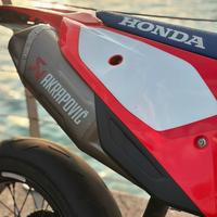 Scarico akrapovic evolution line