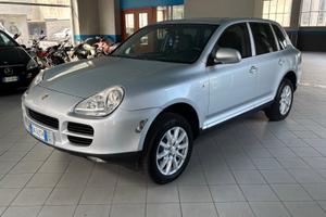 Porsche Cayenne 3.2 V6 cat