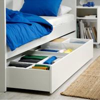 Cassetti sottoletto Ikea (Vhals)