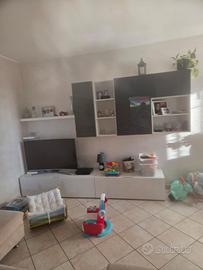 Trasloco, mobile sala da dare via