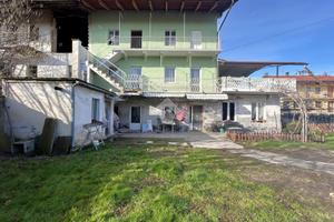 CASA SEMINDIPENDENTE A STRAMBINO