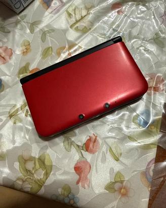 Nintendo 3ds XL rossa