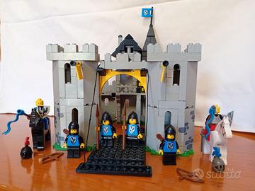 Lego Set 6074 Black Falcons