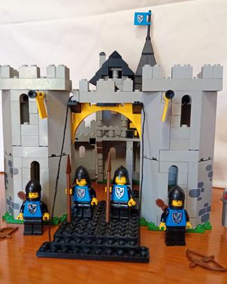 Lego Set 6074 Black Falcons