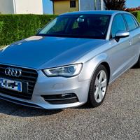 AUDI A3 ( 3° serie ) SPB 1.6 TDI S tronic Ambition