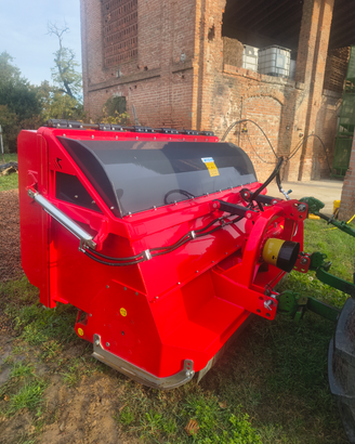 Trincia con tramoggia AB 200 Dragone